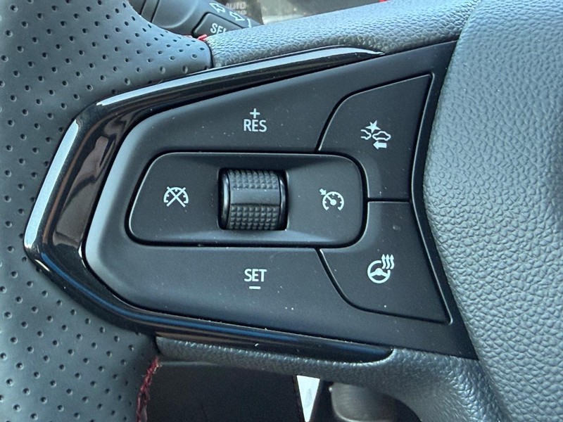 Chevrolet Trax Vehicle Full-screen Gallery Image 8