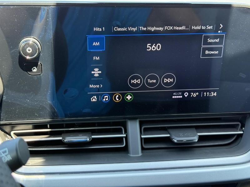 Chevrolet Trax Vehicle Full-screen Gallery Image 10