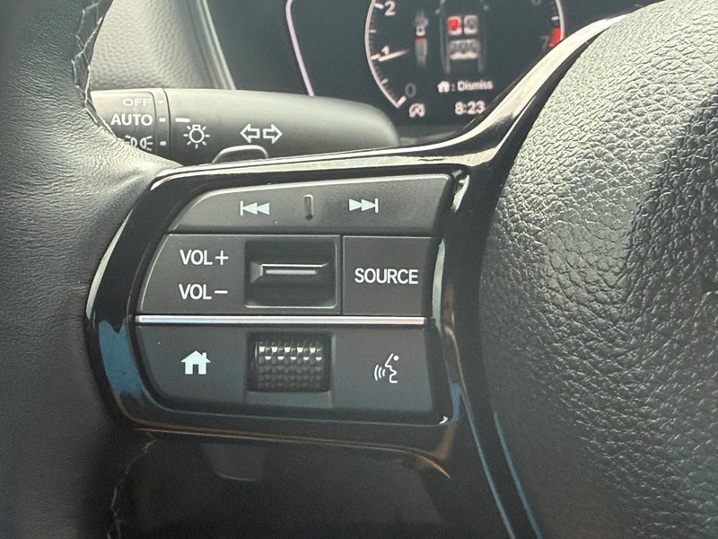 Honda Civic Hatchback Vehicle Full-screen Gallery Image 13