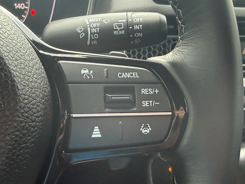 Honda Civic Hatchback Vehicle Full-screen Gallery Image 14
