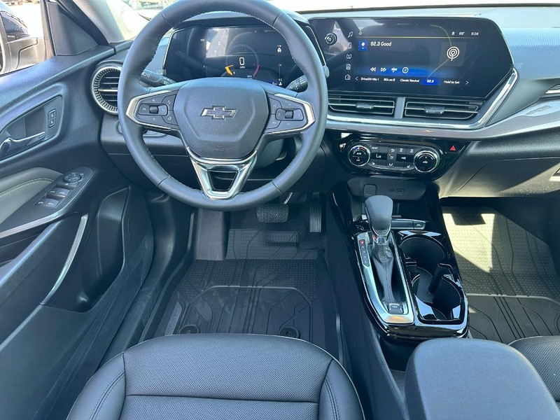 Chevrolet Trax Vehicle Full-screen Gallery Image 5