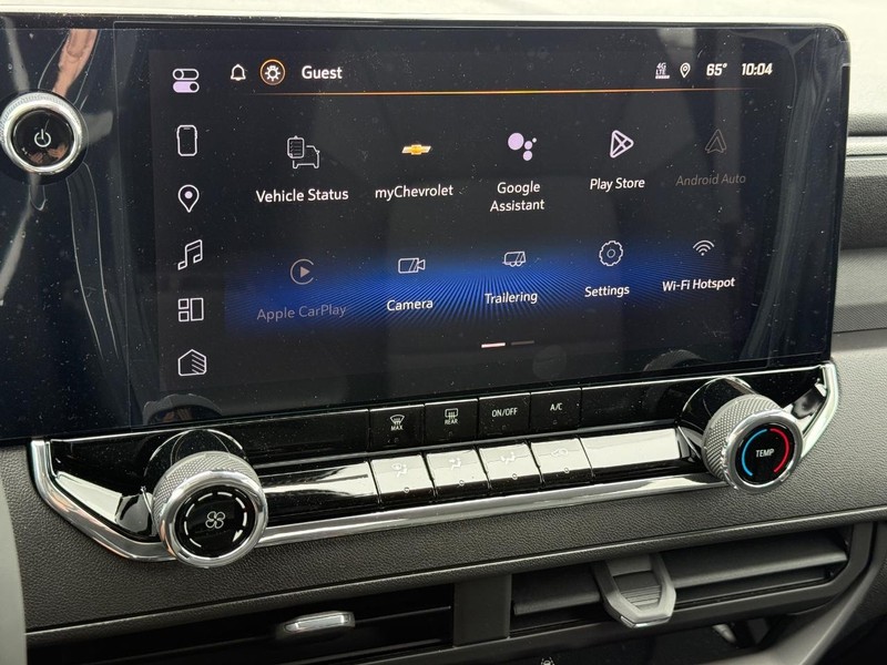 Chevrolet Colorado Vehicle Full-screen Gallery Image 11