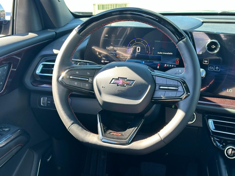 Chevrolet Traverse Vehicle Full-screen Gallery Image 9