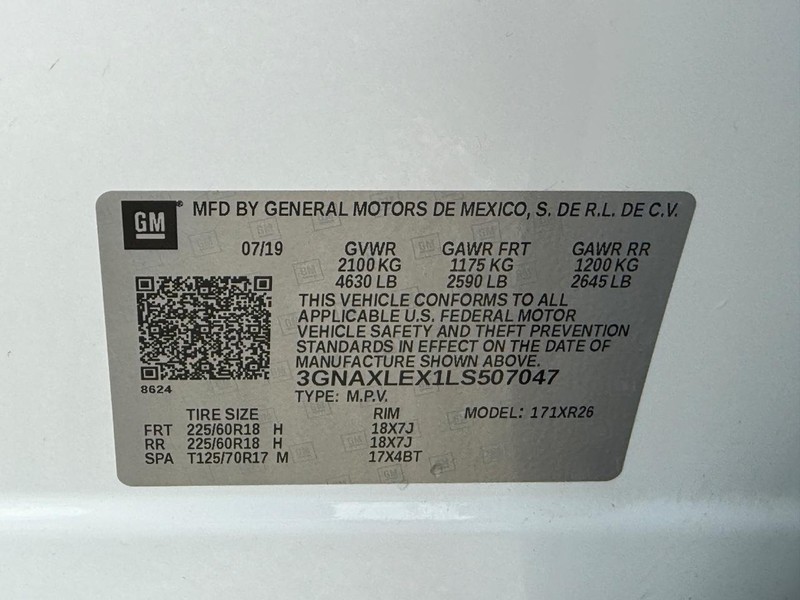 Chevrolet Equinox Vehicle Full-screen Gallery Image 24