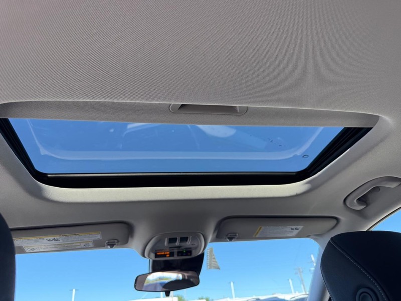 Chevrolet Trax Vehicle Full-screen Gallery Image 6