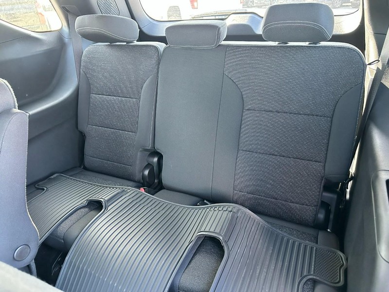 Chevrolet Traverse Vehicle Full-screen Gallery Image 5