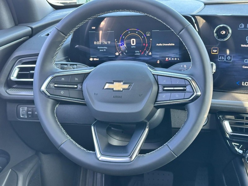 Chevrolet Traverse Vehicle Full-screen Gallery Image 8