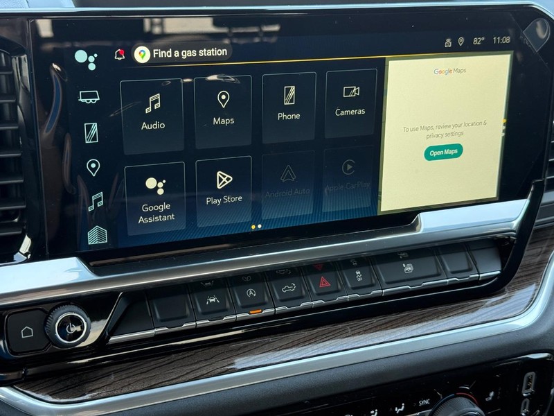 Chevrolet Silverado 1500 Vehicle Full-screen Gallery Image 10