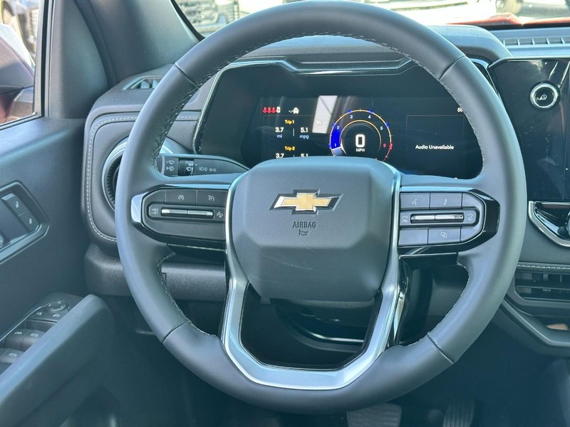Chevrolet Colorado Vehicle Full-screen Gallery Image 6