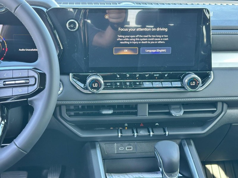 Chevrolet Colorado Vehicle Full-screen Gallery Image 7