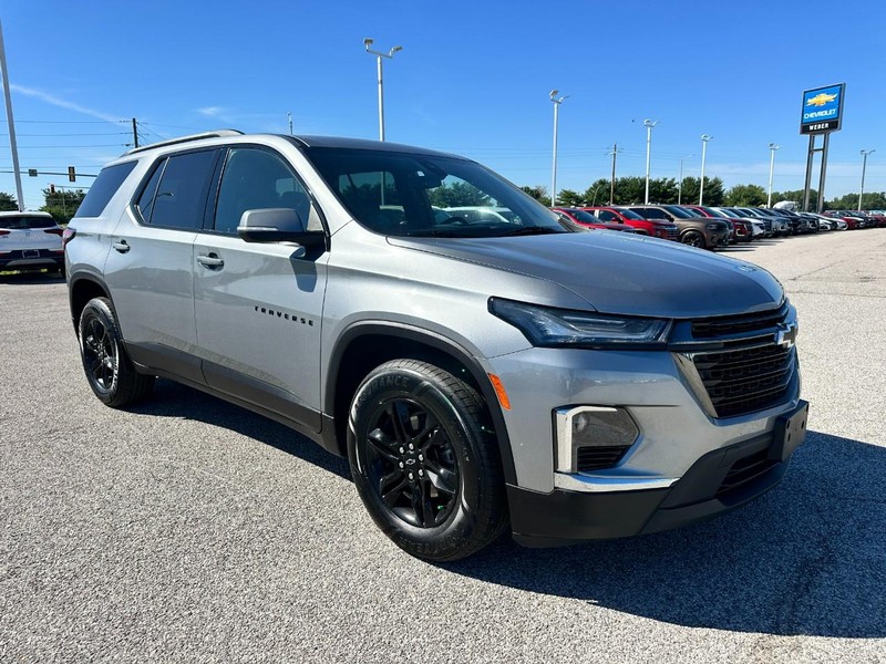 Chevrolet Traverse Vehicle Full-screen Gallery Image 8