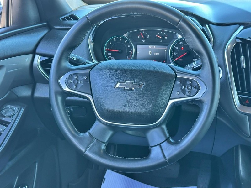 Chevrolet Traverse Vehicle Full-screen Gallery Image 13