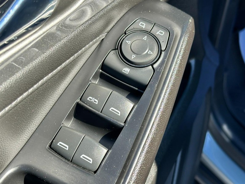 Chevrolet Traverse Vehicle Full-screen Gallery Image 17