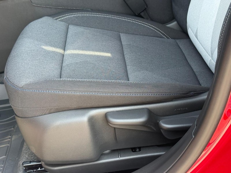 Chevrolet Trax Vehicle Full-screen Gallery Image 17