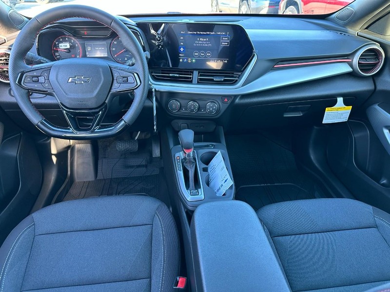 Chevrolet Trax Vehicle Full-screen Gallery Image 5