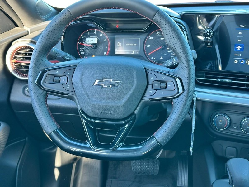 Chevrolet Trax Vehicle Full-screen Gallery Image 6