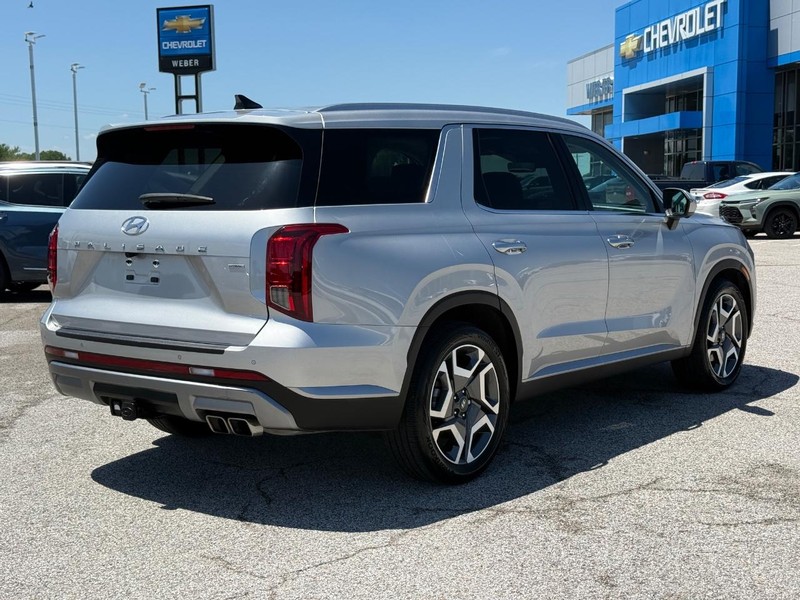 Hyundai Palisade Vehicle Full-screen Gallery Image 5