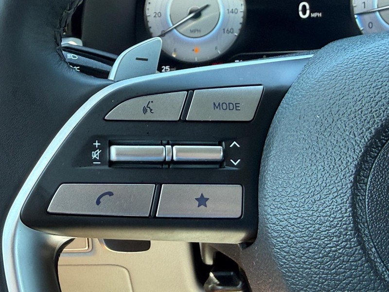 Hyundai Palisade Vehicle Full-screen Gallery Image 16
