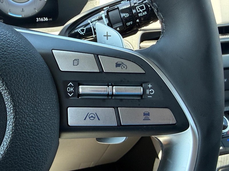 Hyundai Palisade Vehicle Full-screen Gallery Image 17