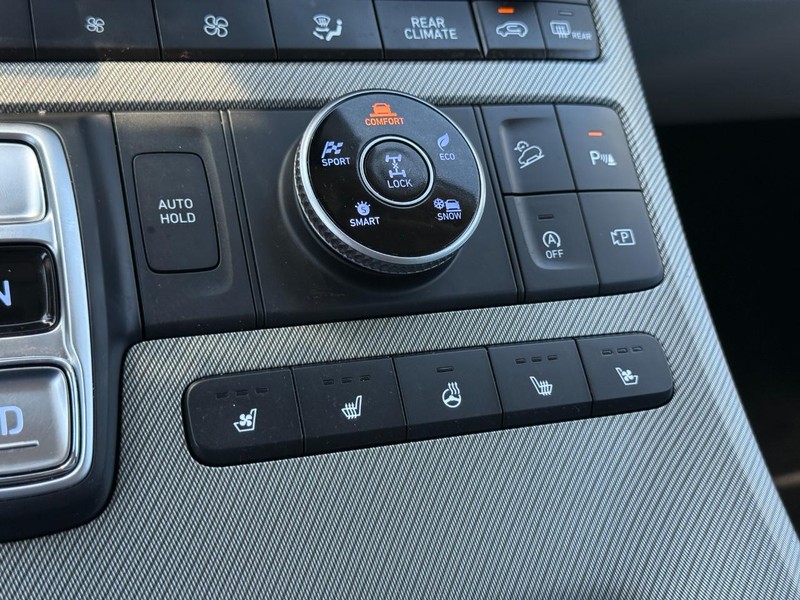 Hyundai Palisade Vehicle Full-screen Gallery Image 22