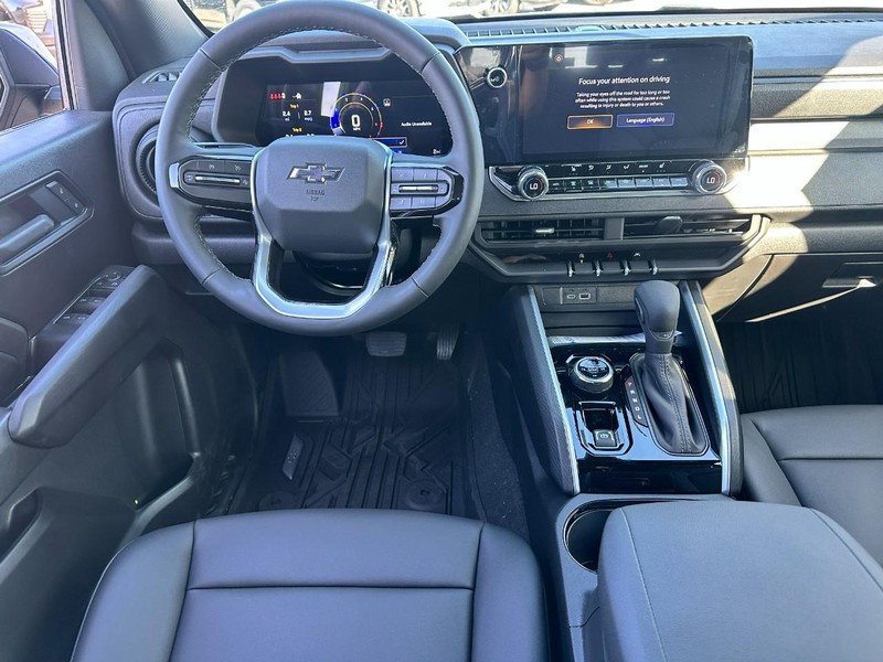 Chevrolet Colorado Vehicle Full-screen Gallery Image 5