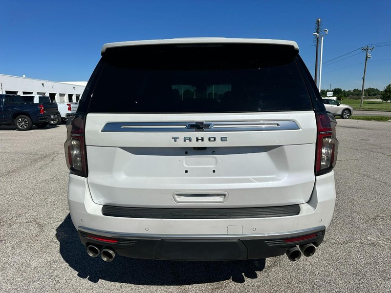 Chevrolet Tahoe Vehicle Full-screen Gallery Image 4