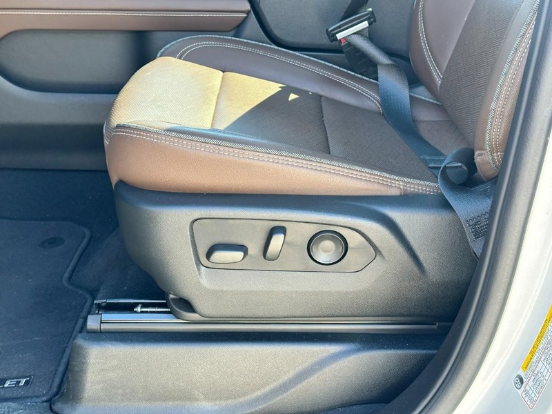 Chevrolet Tahoe Vehicle Full-screen Gallery Image 20