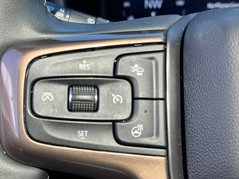 Chevrolet Tahoe Vehicle Full-screen Gallery Image 21