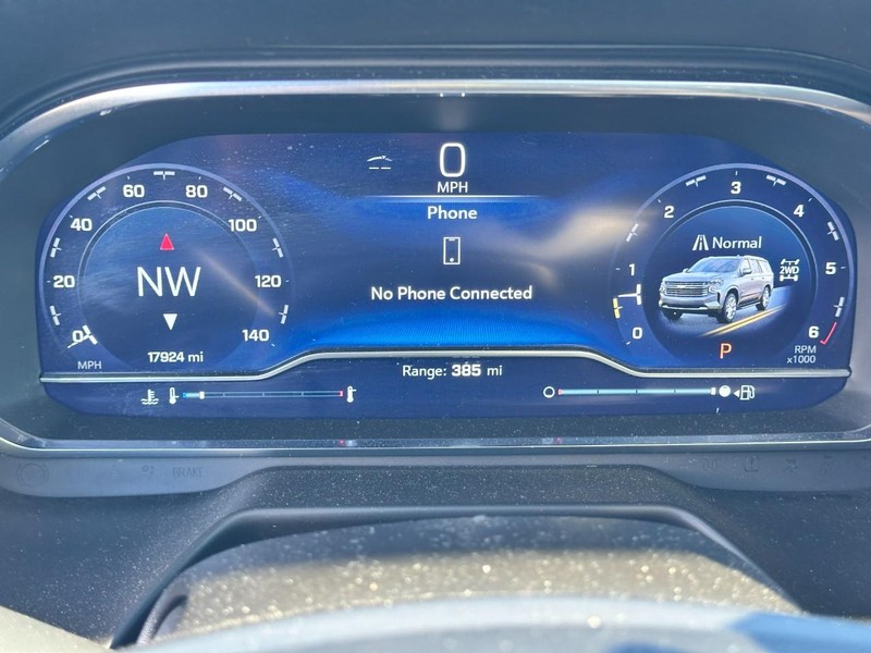Chevrolet Tahoe Vehicle Full-screen Gallery Image 23
