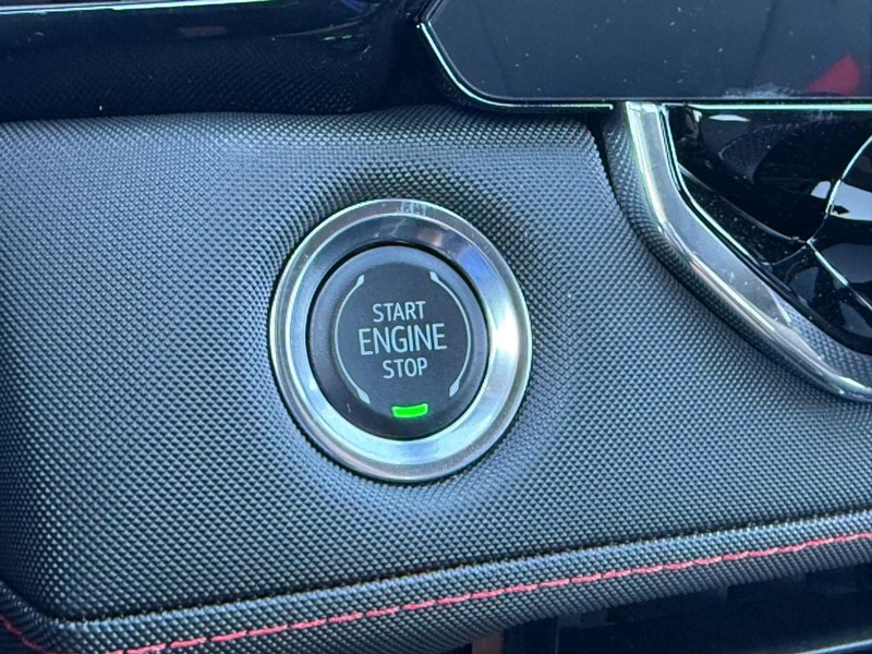 Chevrolet Colorado Vehicle Full-screen Gallery Image 10