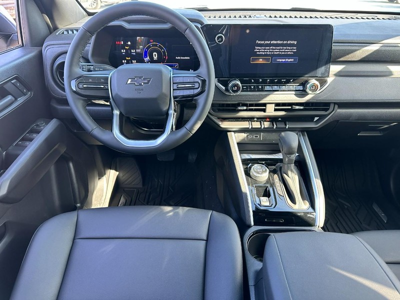 Chevrolet Colorado Vehicle Full-screen Gallery Image 5