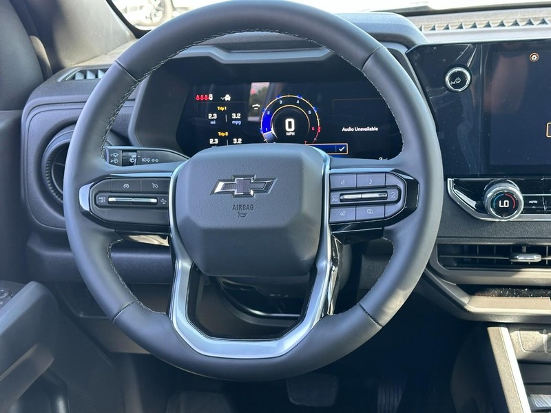 Chevrolet Colorado Vehicle Full-screen Gallery Image 6