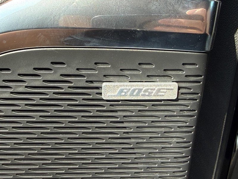 Chevrolet Traverse Vehicle Full-screen Gallery Image 17