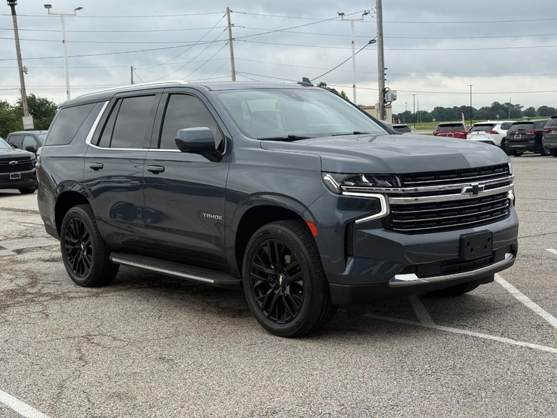 Chevrolet Tahoe Vehicle Full-screen Gallery Image 8