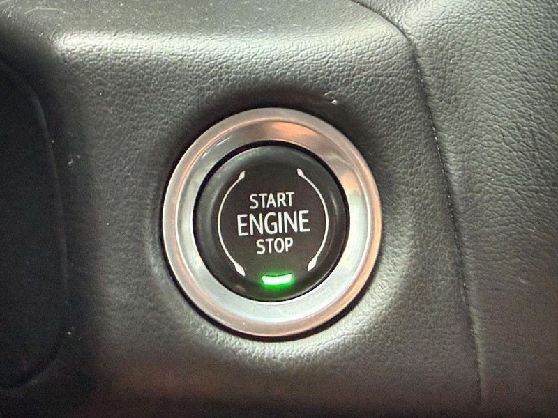 Chevrolet Tahoe Vehicle Full-screen Gallery Image 16