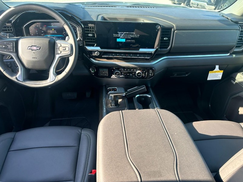 Chevrolet Silverado 1500 Vehicle Full-screen Gallery Image 6