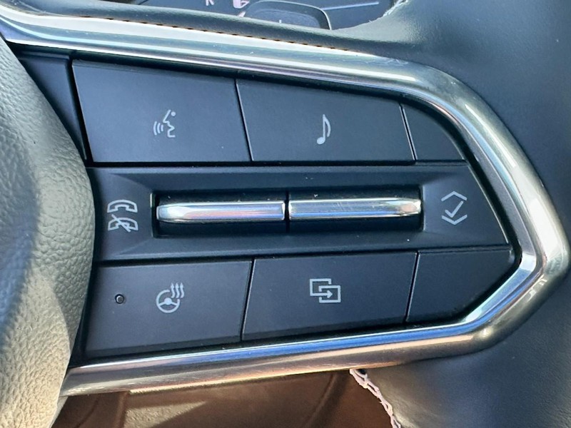 Chevrolet Traverse Vehicle Full-screen Gallery Image 16