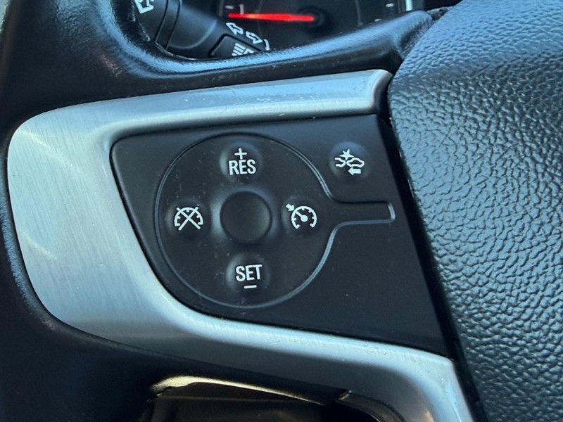GMC Terrain Vehicle Full-screen Gallery Image 13
