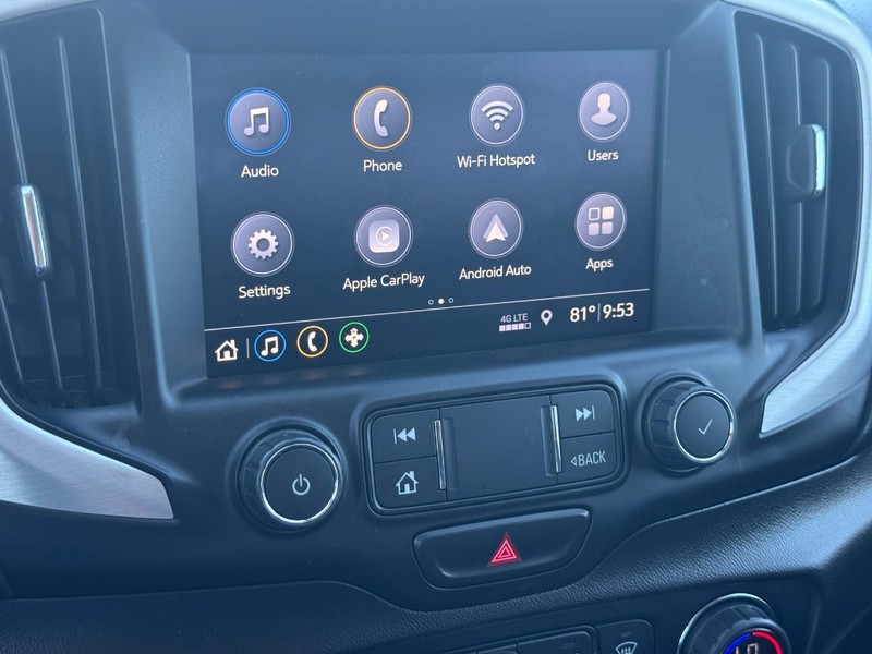 GMC Terrain Vehicle Full-screen Gallery Image 16