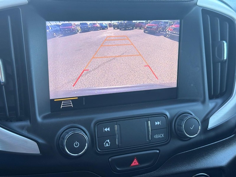 GMC Terrain Vehicle Full-screen Gallery Image 17