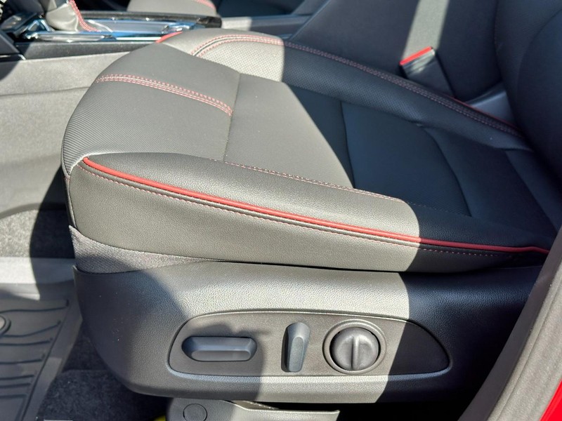 Chevrolet TrailBlazer Vehicle Full-screen Gallery Image 11
