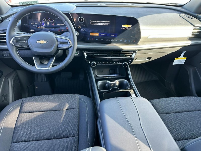 Chevrolet Traverse Vehicle Full-screen Gallery Image 6