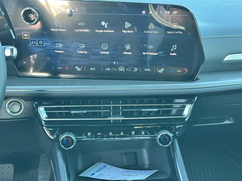Chevrolet Traverse Vehicle Full-screen Gallery Image 7