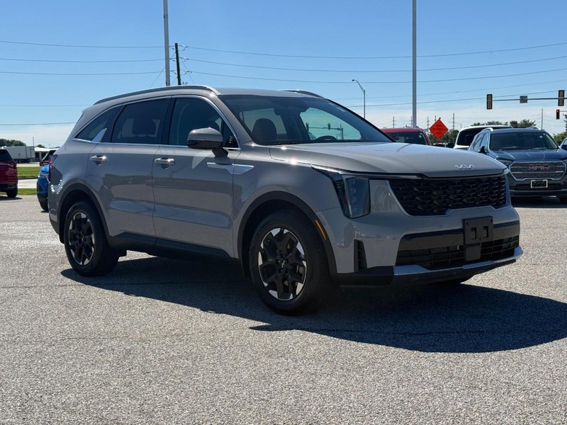 Kia Sorento Vehicle Full-screen Gallery Image 8