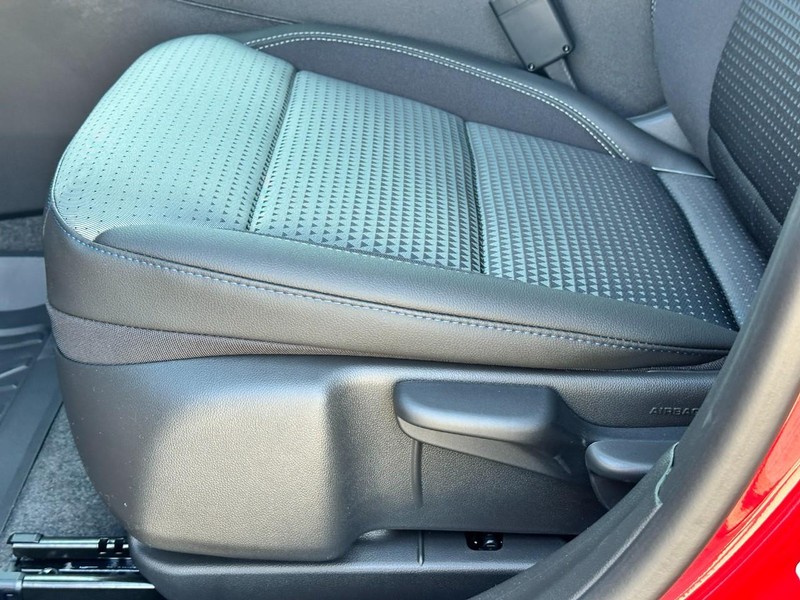 Chevrolet Trax Vehicle Full-screen Gallery Image 10