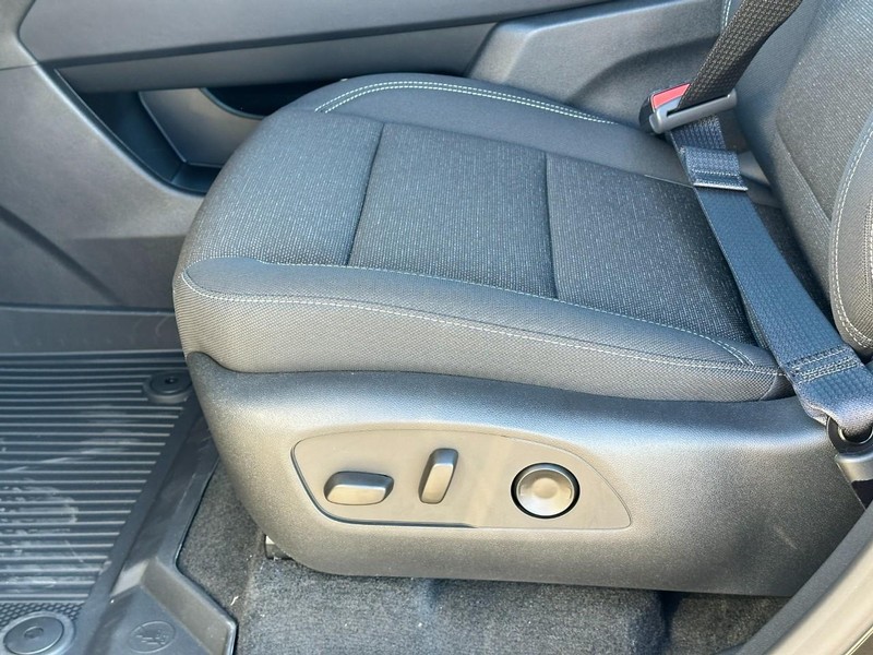 Chevrolet Traverse Vehicle Full-screen Gallery Image 11