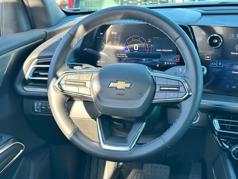 Chevrolet Traverse Vehicle Full-screen Gallery Image 7