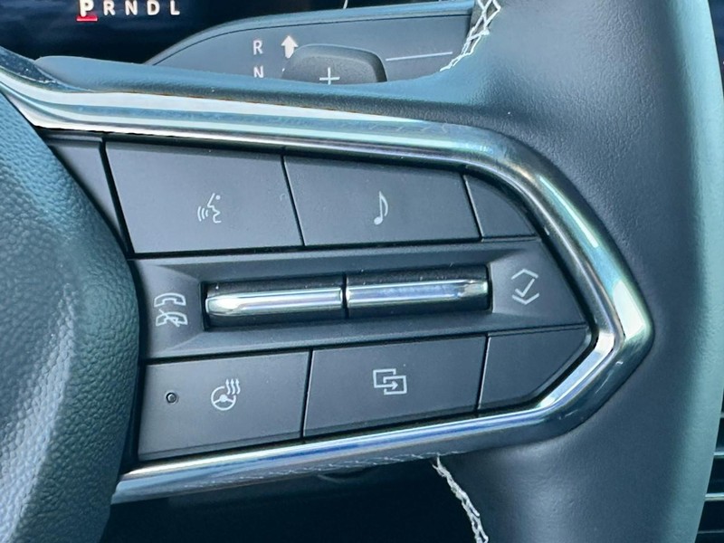 Chevrolet Traverse Vehicle Full-screen Gallery Image 13
