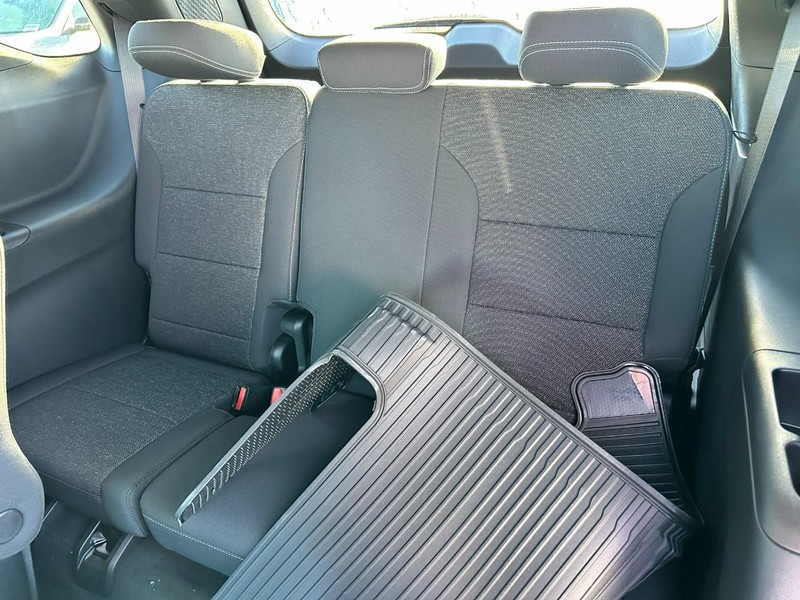 Chevrolet Traverse Vehicle Full-screen Gallery Image 4
