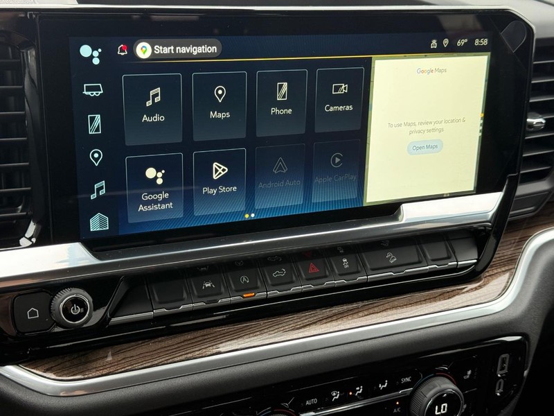 Chevrolet Silverado 1500 Vehicle Full-screen Gallery Image 10